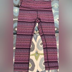 Lululemon vintage capri leggings